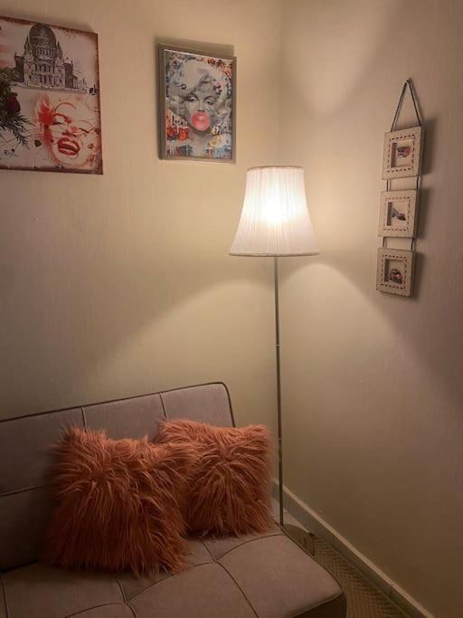 Queen Suites 60M2 Tesalonika Bagian luar foto