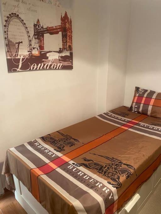Queen Suites 60M2 Tesalonika Bagian luar foto