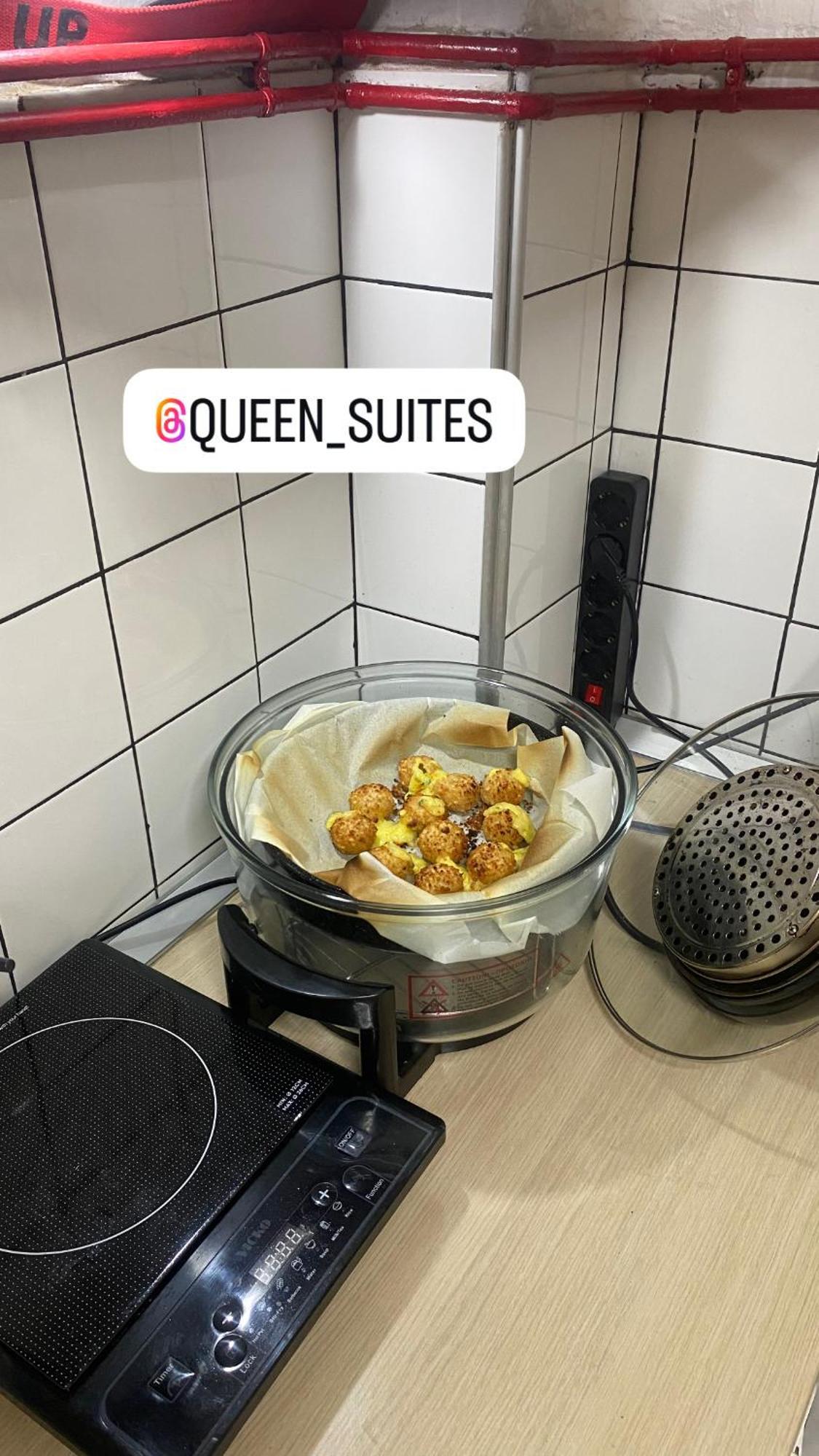 Queen Suites 60M2 Tesalonika Bagian luar foto